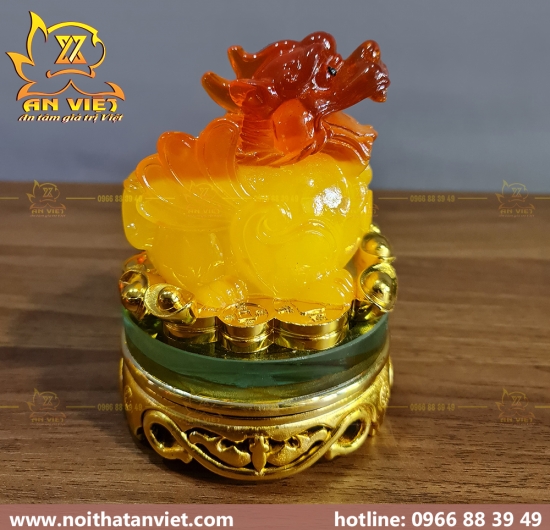 Cóc Ngậm Tiền Thiềm Thừ - Tỳ Hưu Phong Thủy - Cao 14cm - Màu Vàng - Đế Kính - CTH2315